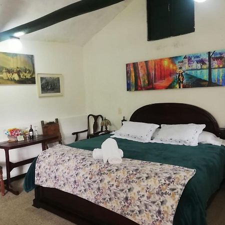 Hotel Y Centro De Convenciones Pueblito De Yerbabuena Paraiso Natural Chía 外观 照片