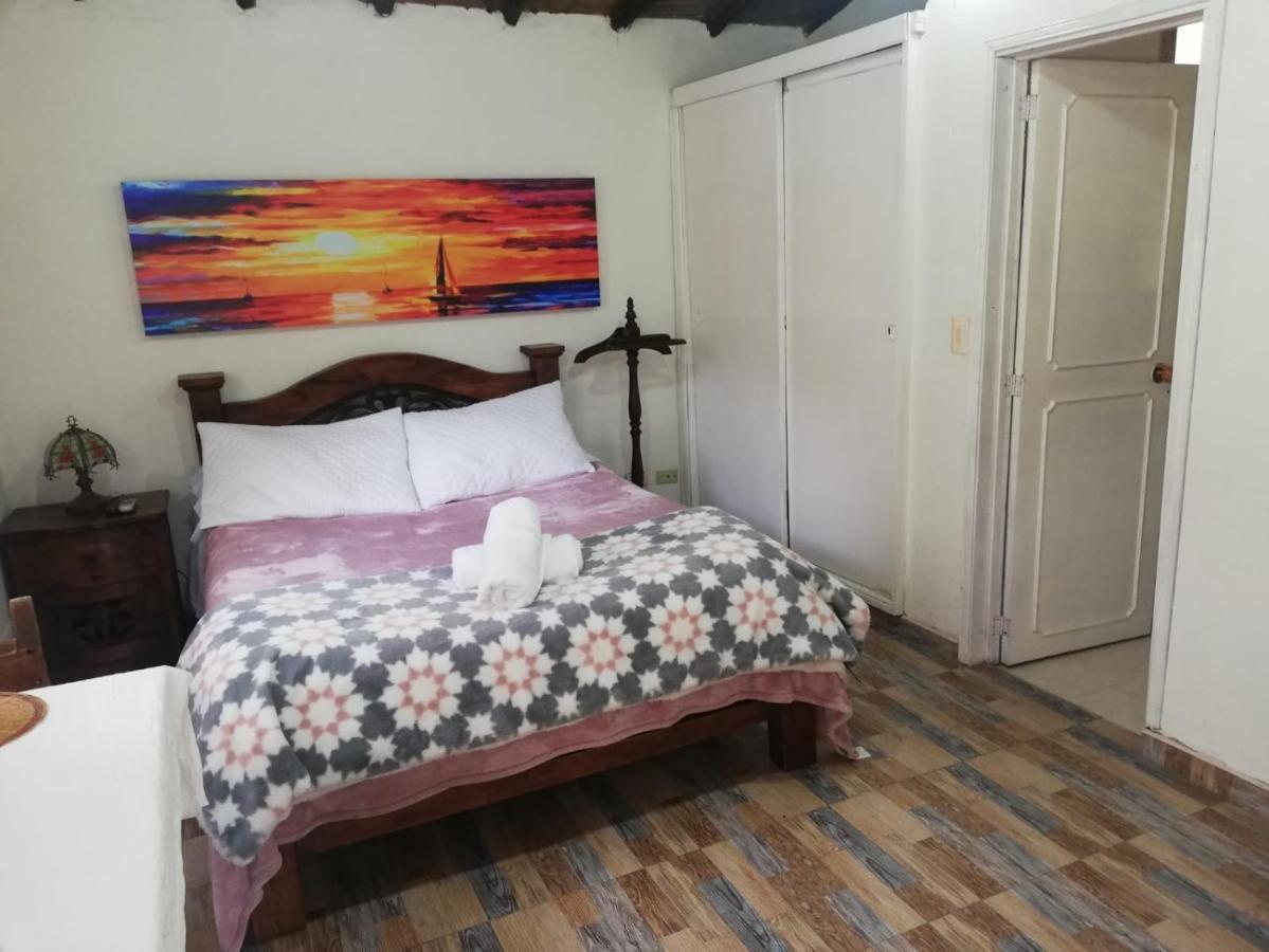 Hotel Y Centro De Convenciones Pueblito De Yerbabuena Paraiso Natural Chía 外观 照片